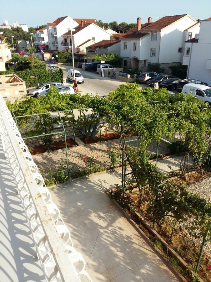 ביוגראד נה מורו Villa Feodora מראה חיצוני תמונה